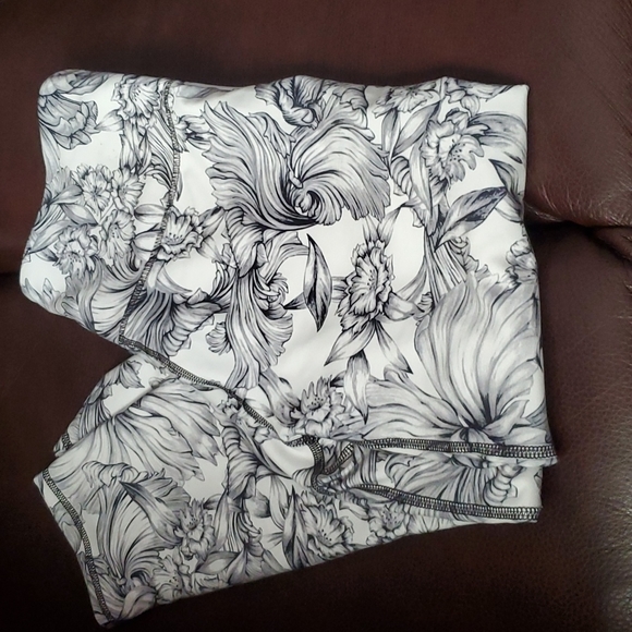 Leggings - Picture 3 of 3